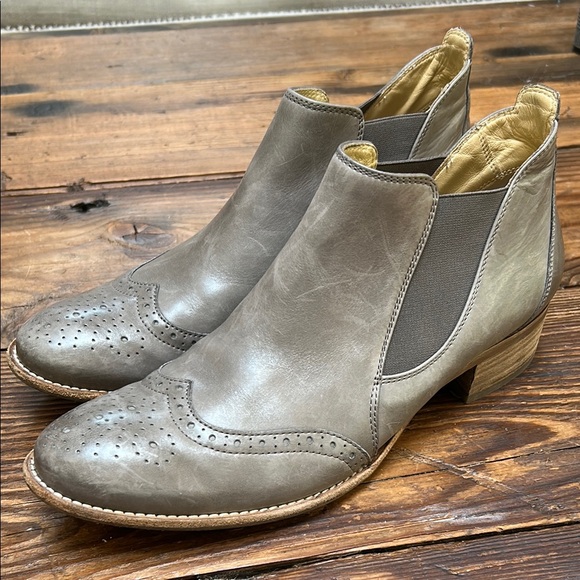 Paul Green Shoes - Paul Green Ava Taupe Leather Ankle Boots